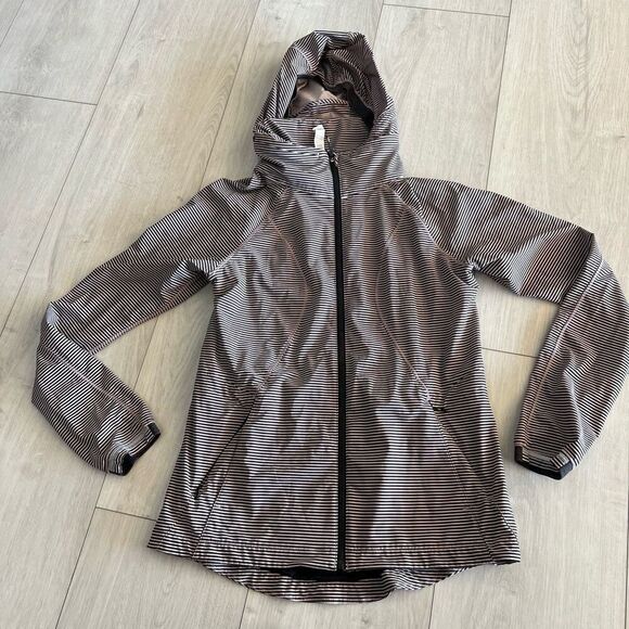 Lululemon Go The Distance Jacket Mini Pop Stripe Printed Mink Berry Black size 6 - Picture 3 of 11